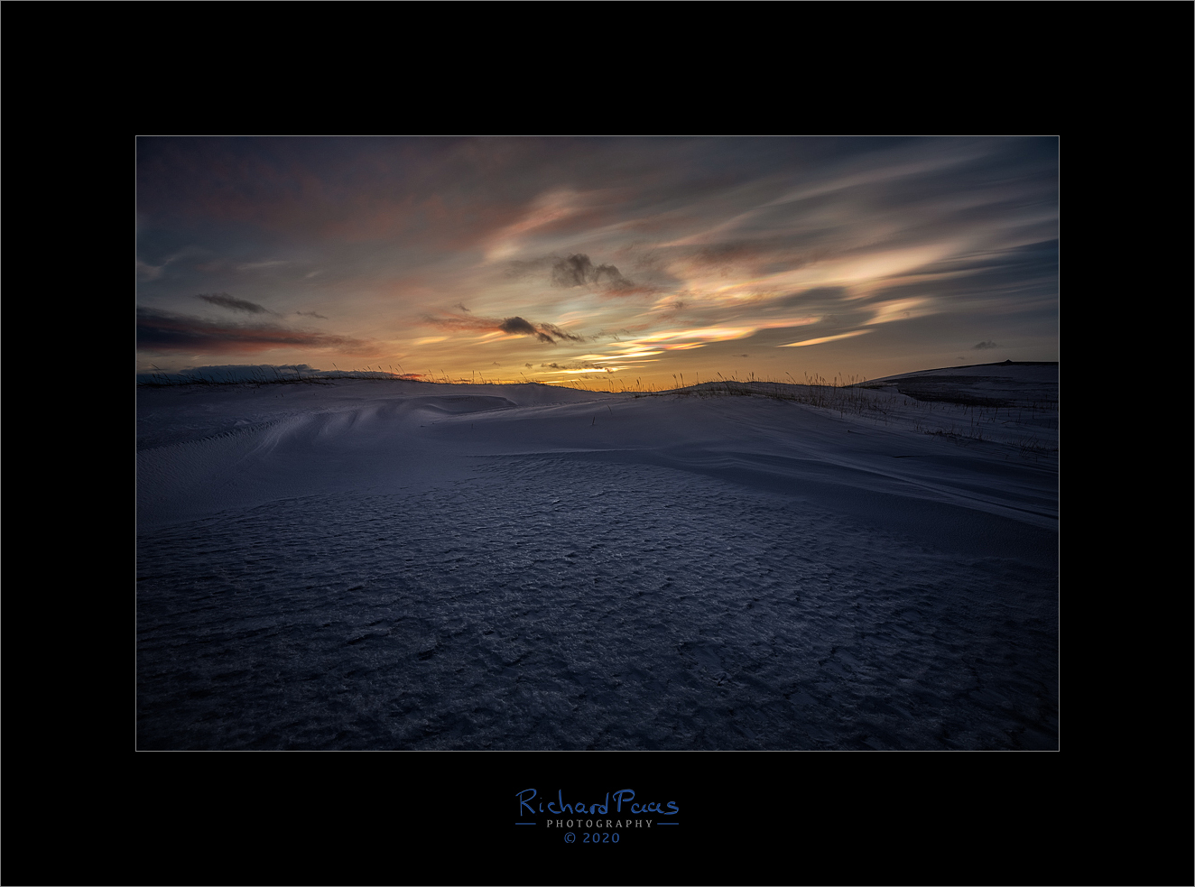 Polar Stratospheric Clouds (PSC's) during twilight
Arctic Light Adventure Iceland